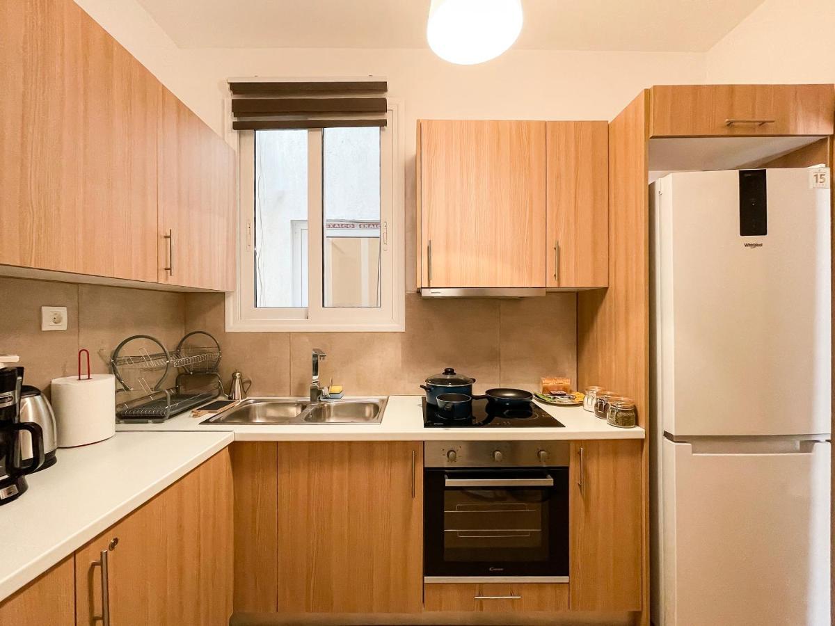 Aristotelous Sunny 118Sqm Apt In Viktoria Афіни Екстер'єр фото